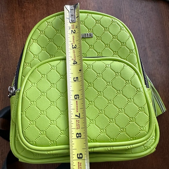 Lime green New Steve Madden backpack - Picture 4 of 5